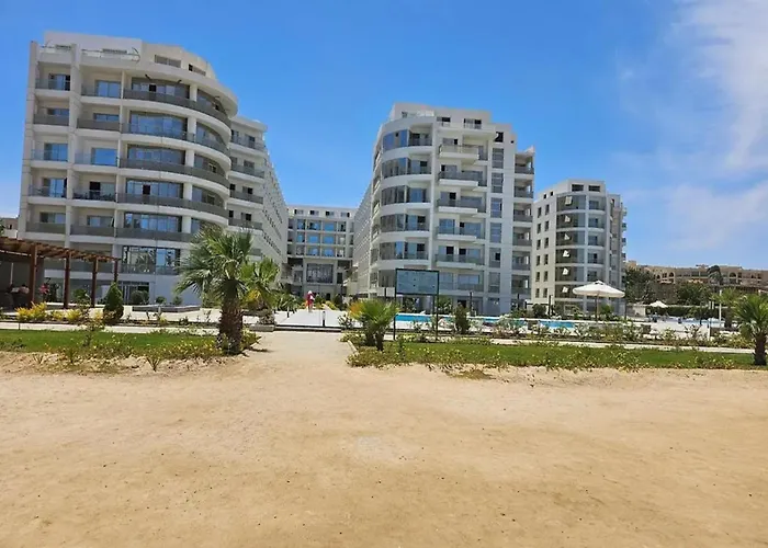 Sunset View At Scandic Wifi Apartment Hurghada